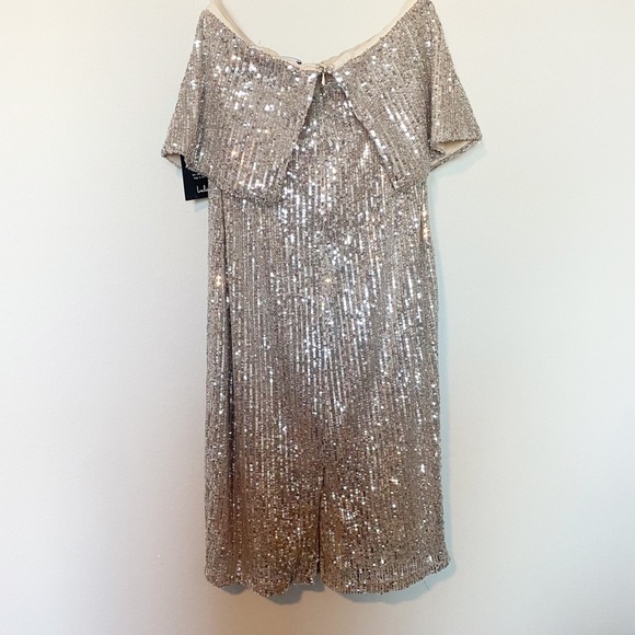 Lulu's Perfect Kiss Sequin Strapless Midi Dress Party Holiday Silver Small NWT - Picture 7 of 10